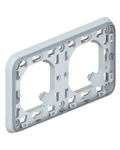Рамка с суппортом для встроенного монтажа Plexo Legrand 069683 в Октябрьском Аксессуары для кабель-канала Pintop.ru