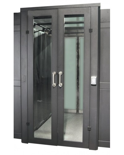 Дверь коридора распашная 1200 мм для шкафов LANMASTER DCS 42U, стекло, без замка LANMASTER LAN-DC-HDRM-42Ux12 в Октябрьском Аксессуары для стоек и шкафов Pintop.ru