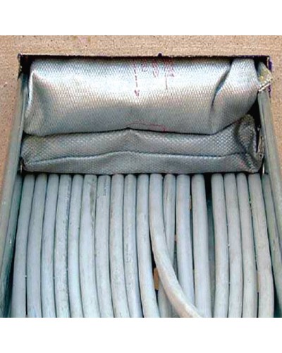 Подушка огнестойкая 120х100х25 DKC DB1801 в Октябрьском Аксессуары для огнетушителей Pintop.ru