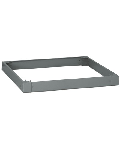 Цоколь Legrand 020518 в Октябрьском Цоколи для шкафов и стоек Pintop.ru