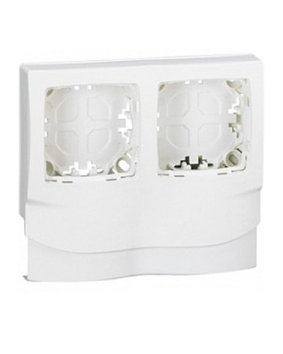 Рамка Legrand 031414 в Октябрьском Аксессуары для кабель-канала Pintop.ru