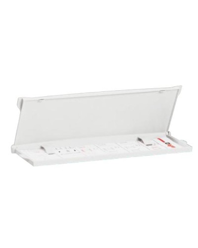 Карман для схем закрытый Legrand 036582 в Октябрьском Полки для шкафов и стоек Pintop.ru