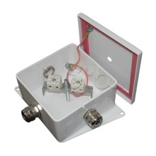 Коробка монтажная огнестойкая Гефест КМ-О (4к*10,0)-IP66-120х120, три ввода